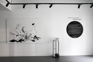 Les lèvres mouillées au bord de la paroi d'une fleur/ Encre sur papier/ 140x 210 cm/ 2020